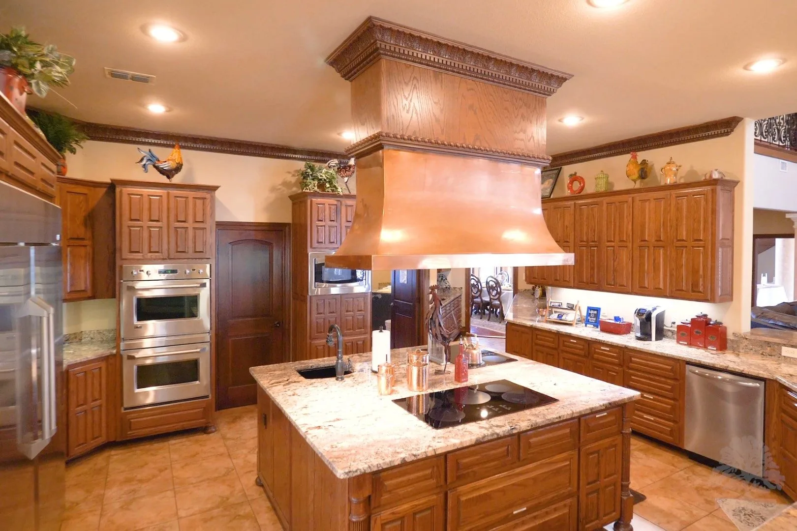 Rusted Oaks Estate photo